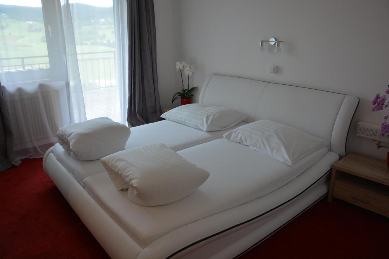 Hotel Boehmerwaldhof ウルリッヒスベルク エクステリア 写真