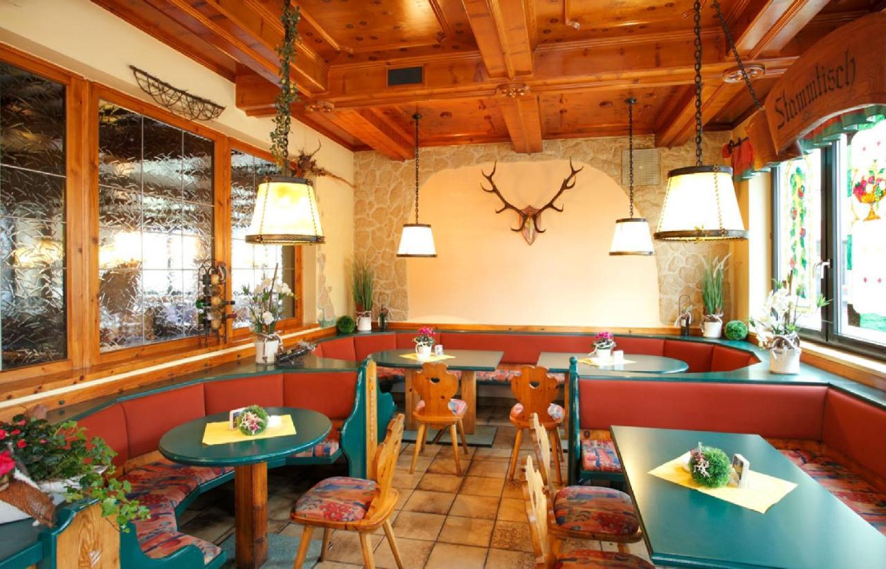 Hotel Boehmerwaldhof ウルリッヒスベルク エクステリア 写真