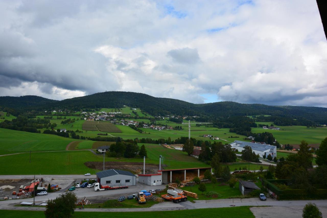Hotel Boehmerwaldhof ウルリッヒスベルク エクステリア 写真