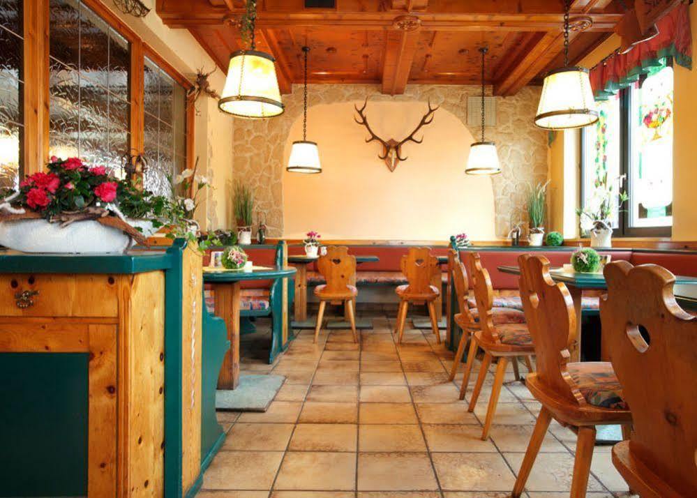 Hotel Boehmerwaldhof ウルリッヒスベルク エクステリア 写真