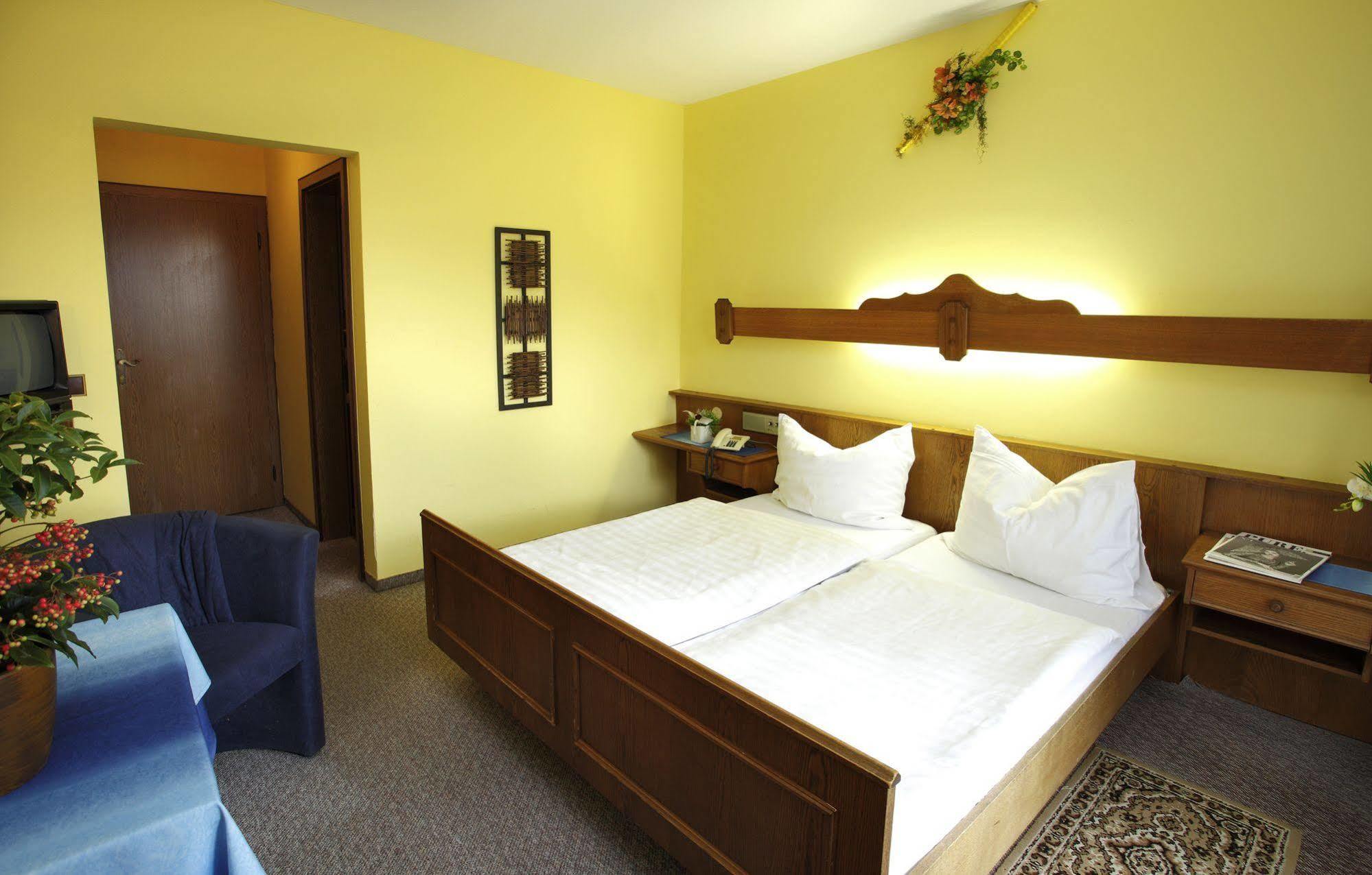 Hotel Boehmerwaldhof ウルリッヒスベルク エクステリア 写真